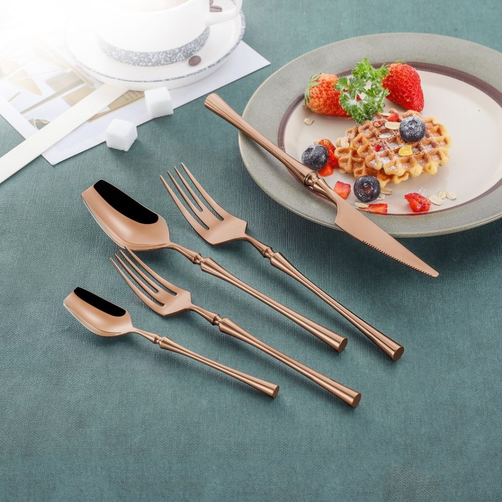 Vatican Flatware With Tea Spoon