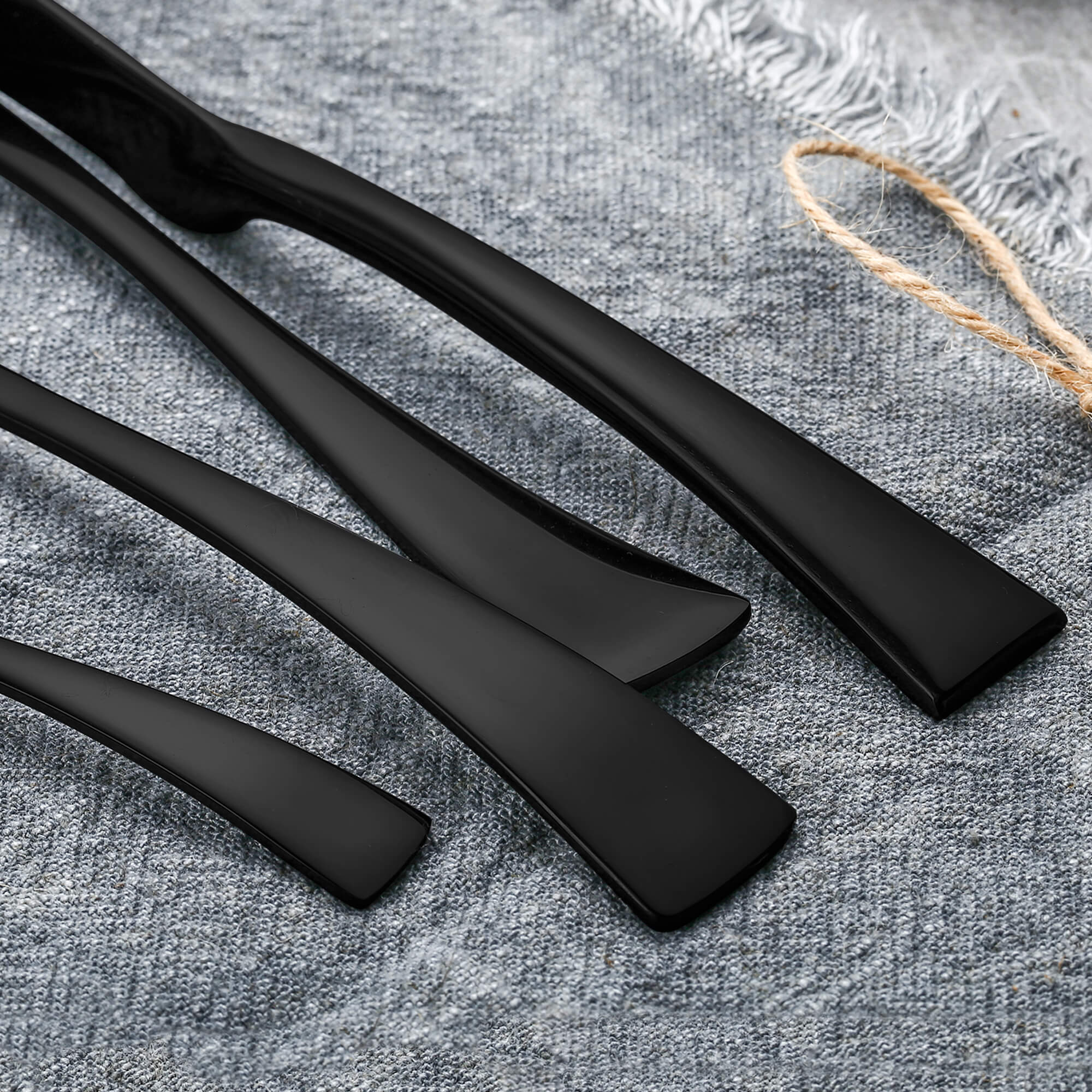 Faceted Ergonomic Handle