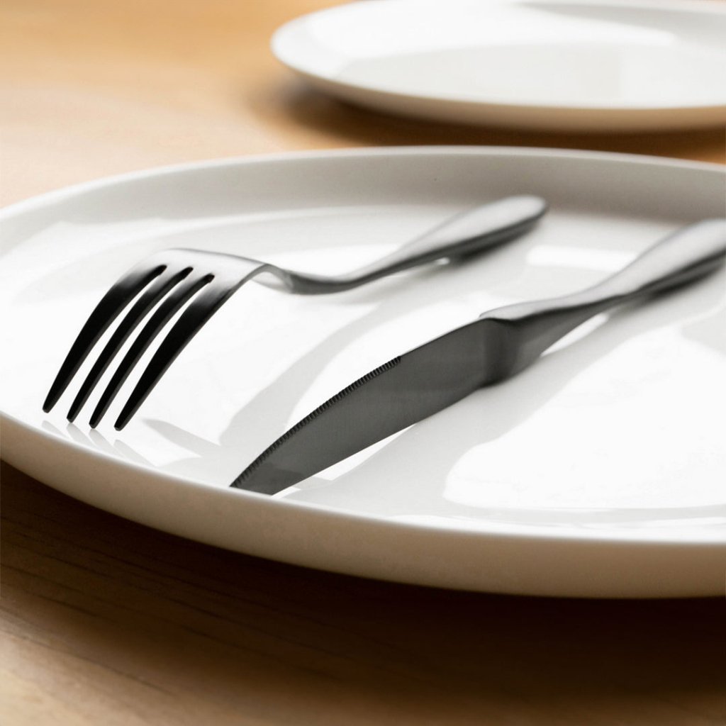Helen Flatware - Matte Black - Lemeya