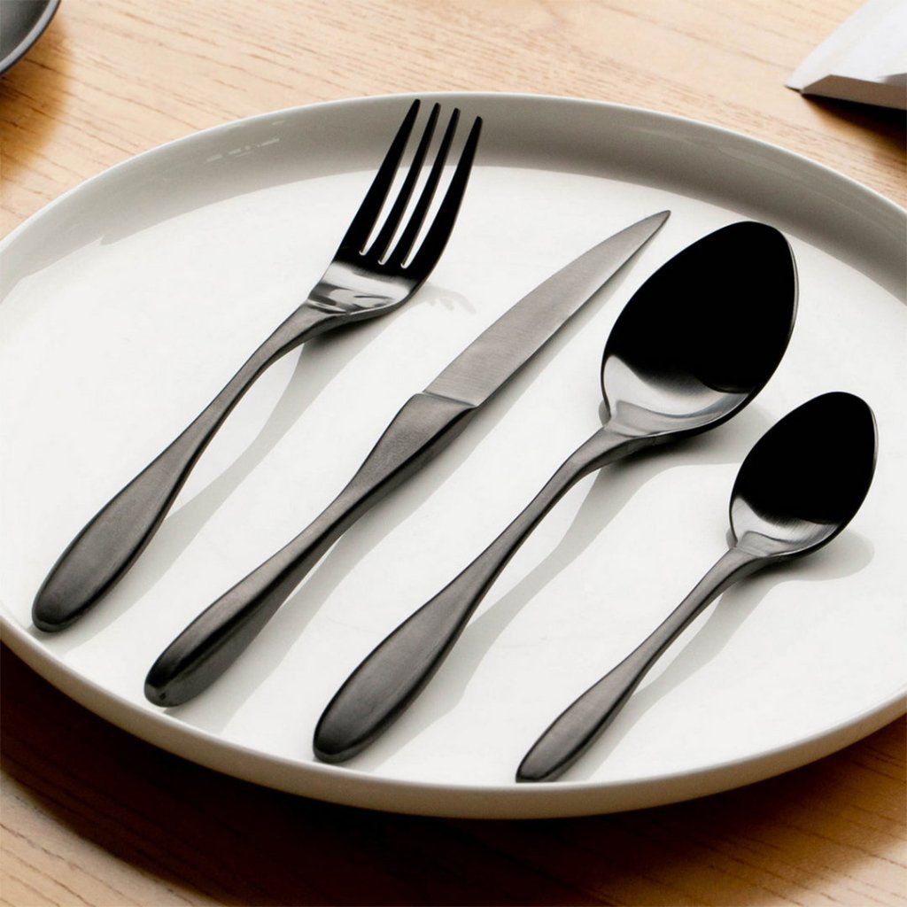Helen Flatware - Matte Black - Lemeya