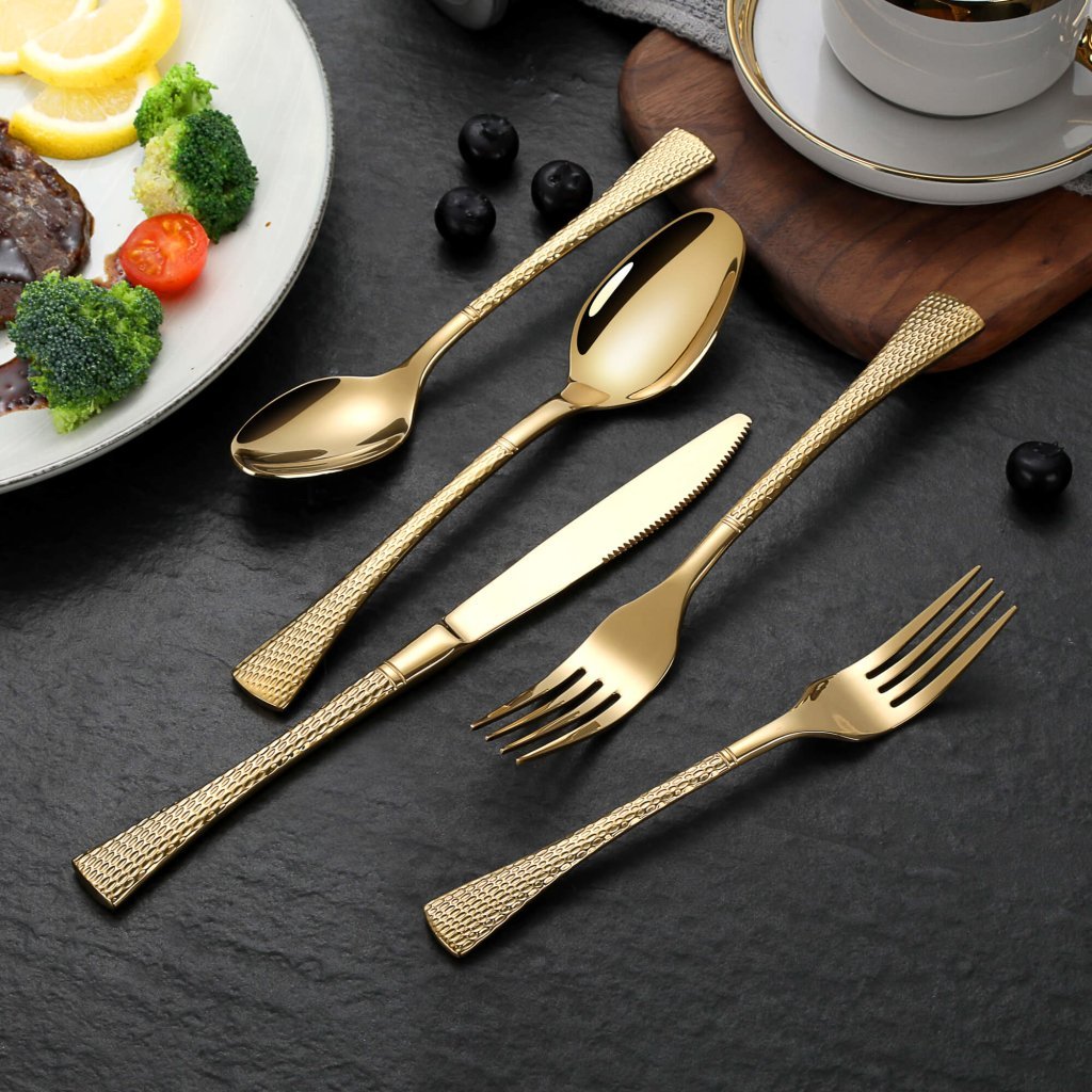 Hammered Flatware - Gold - Lemeya