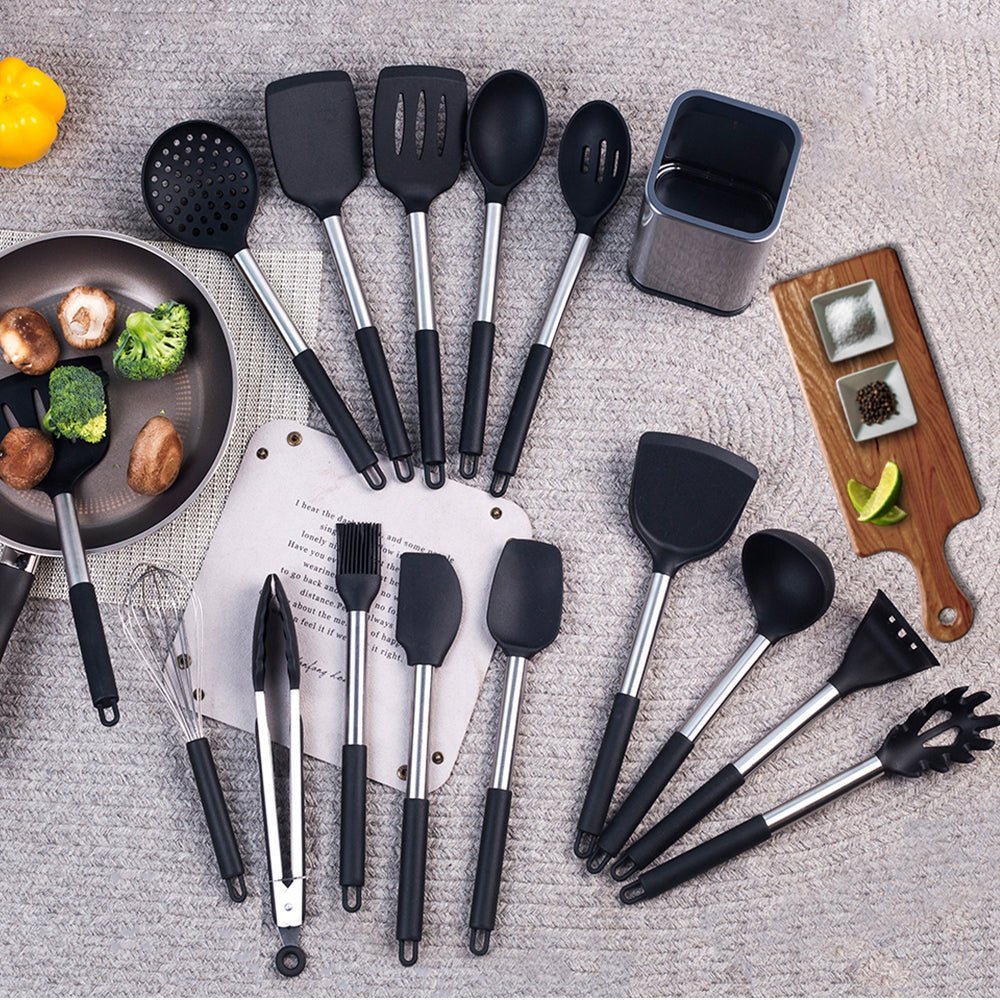 Saskia Basic Utensils Set