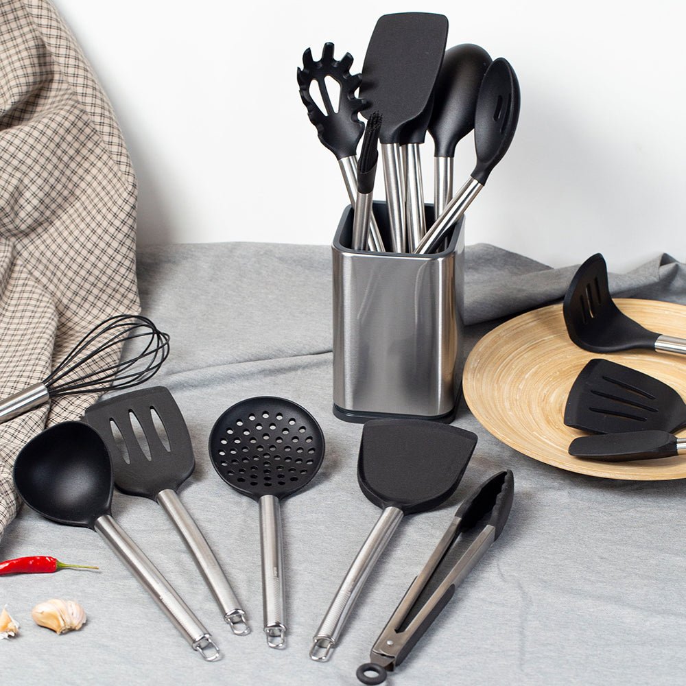 http://lemeya.com/cdn/shop/products/simona-silicone-kitchen-tools-cooking-utensils-set-122950.jpg?v=1688893158