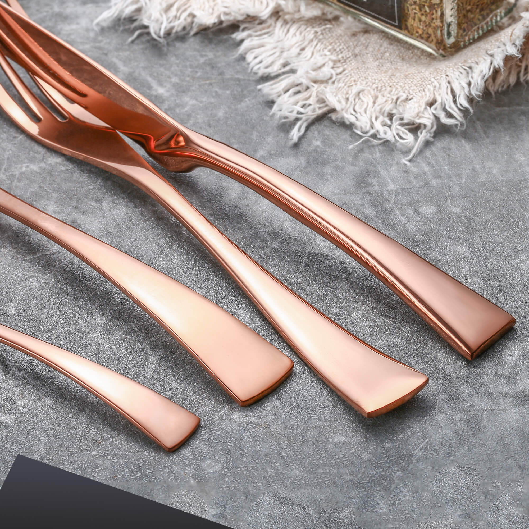 Faceted Ergonomic Handle