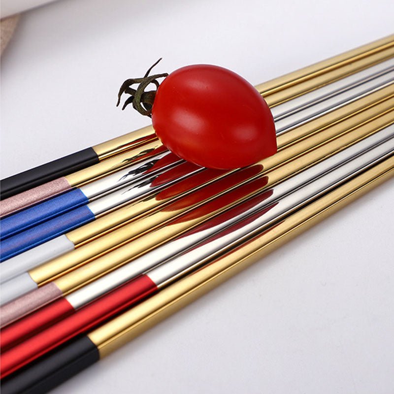 Minimalist Chopsticks - Gold - Lemeya Kitchen